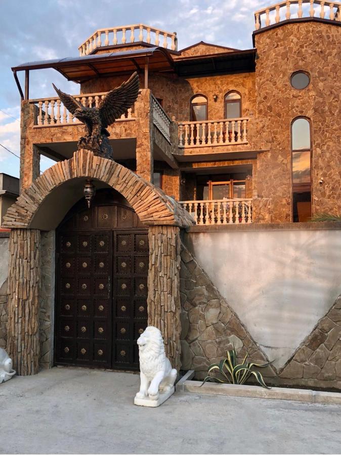 Гостевой Дом Siella Hotel Suhumi Exterior foto